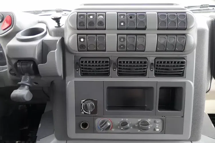 Iveco TRAKKER 380 / 6x4 / WYWROTKA MEILLER KIPPER / HYDROBURTA / BORDMATIC / OPONY 100 % / ŁADOWNOŚĆ : 14 TON zdjęcie 30