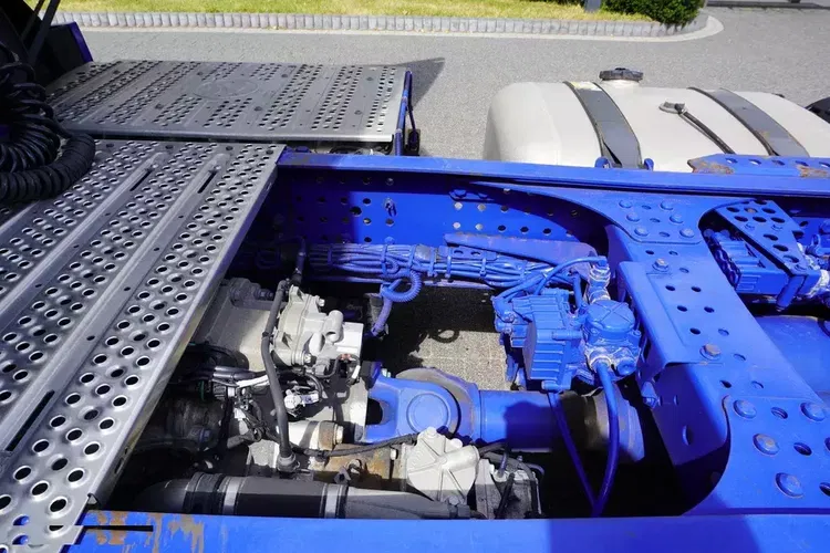 Mercedes Actros MP4 1851 Low Deck E6 StreamSpace / 8 sztuk zdjęcie 10