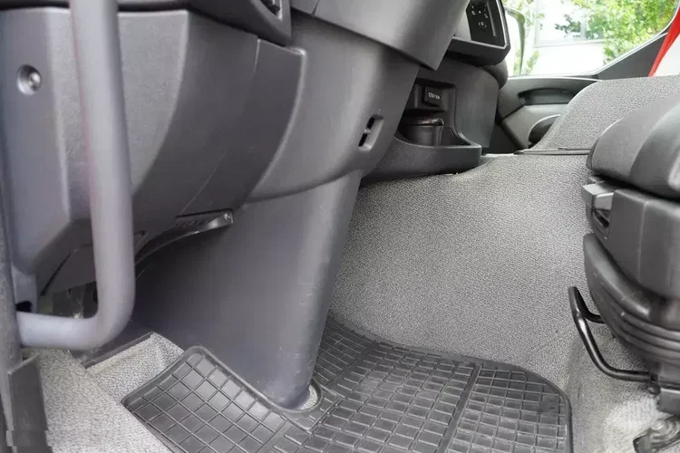 Renault D 18 WIDE P4x2 320 Euro 6 GLOB / 23 palety / 78 tys.km zdjęcie 11