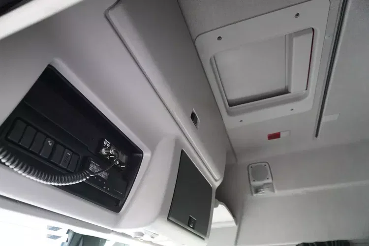 Renault D 18 WIDE P4x2 320 Euro 6 GLOB / 23 palety / 78 tys.km zdjęcie 19