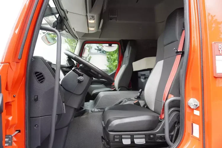 Renault D 18 WIDE P4x2 320 Euro 6 GLOB / 23 palety / 78 tys.km zdjęcie 9