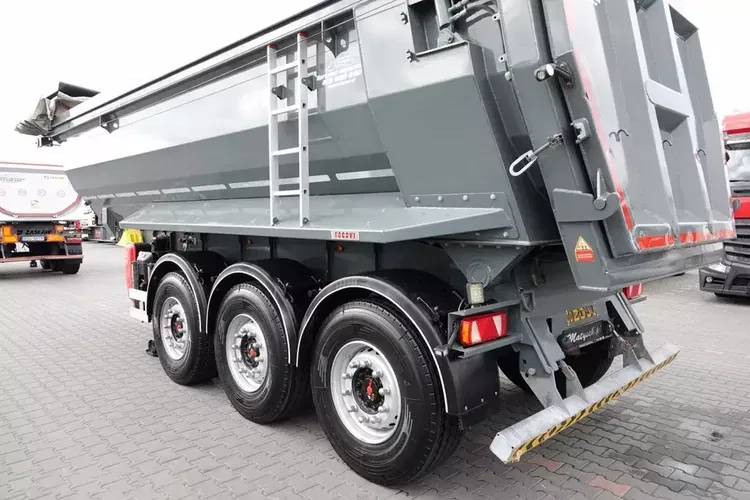 Schmitz OZGUL WYWROTKA 26 m3 / STALOWA / HP / RYNNA / OPONY 100% / HYDROKLAPA / 2020 rok zdjęcie 23