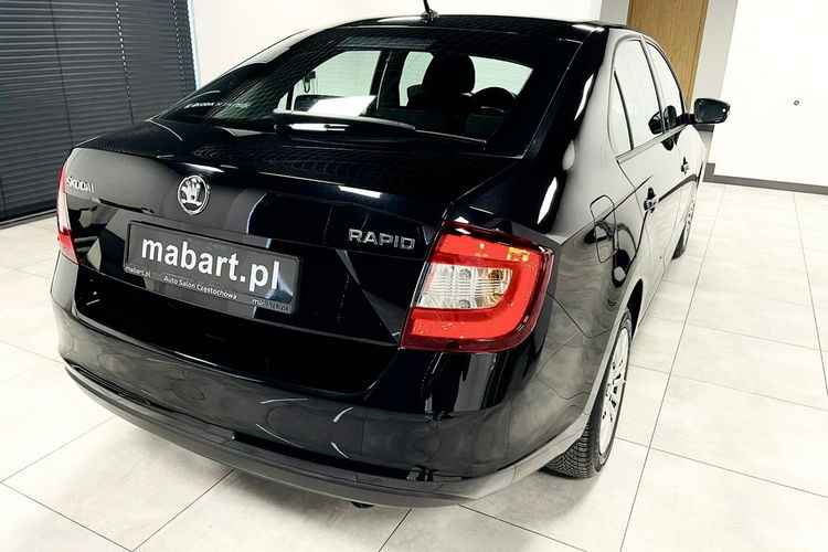 Skoda RAPID 1.0 TSI 110KM na pasku Sportsitze Navi GPS LED Halogeny SALON POLSKI zdjęcie 4