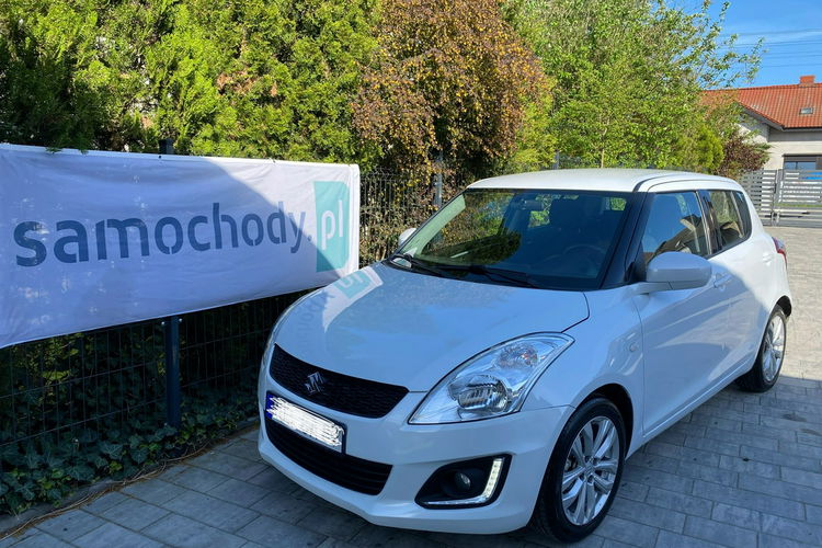 Suzuki Swift Niski oryginalny przebieg zdjęcie 3
