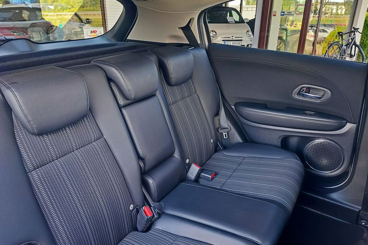 Honda HR-V Executive + 1.6 + serwis + oryginał biała perła zdjęcie 12