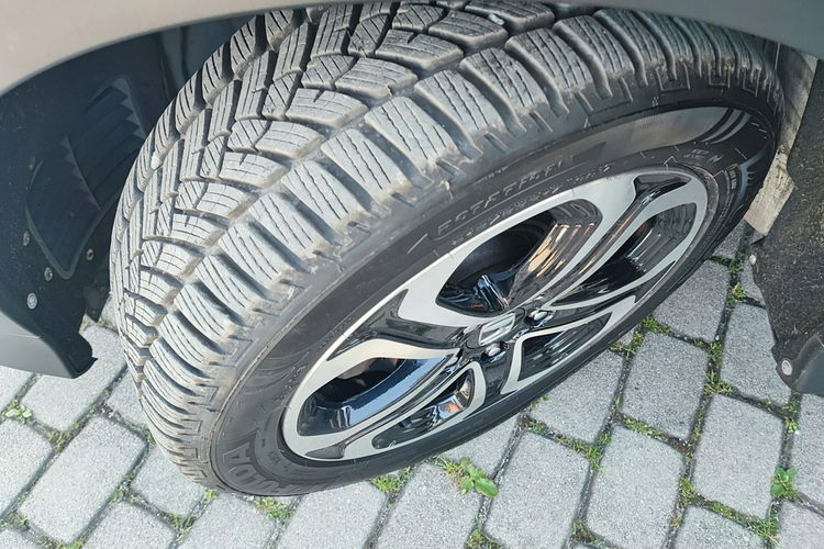 Honda HR-V Executive + 1.6 + serwis + oryginał biała perła zdjęcie 22
