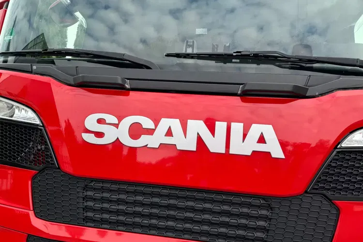 Scania S450 zdjęcie 18