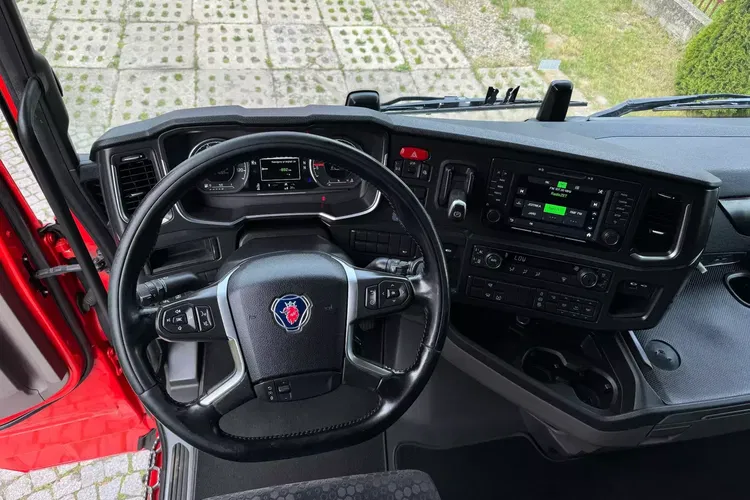 Scania S450 zdjęcie 25
