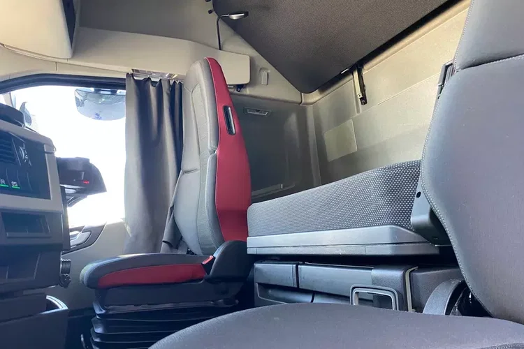 Volvo FH500 X-Low (MEGA) I-Park Cool zdjęcie 8