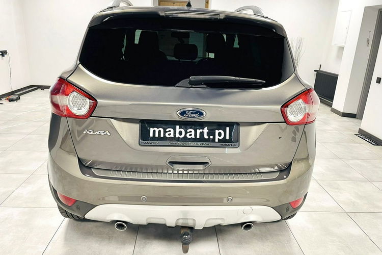 Ford Kuga 2.0 140KM TITANIUM PLUS NAVI Lift Klimatronic Alu 18 KeyLess Z NIEMIEC zdjęcie 3