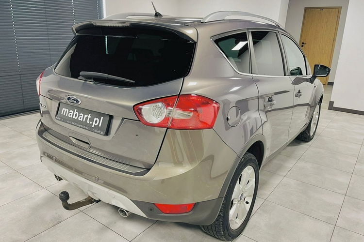 Ford Kuga 2.0 140KM TITANIUM PLUS NAVI Lift Klimatronic Alu 18 KeyLess Z NIEMIEC zdjęcie 4