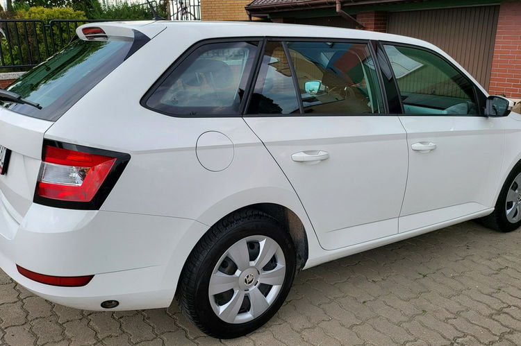 Skoda Fabia 2021 Tylko Salon Polska 1Właściciel GWARANCJA BEZWYPADKOWY zdjęcie 14