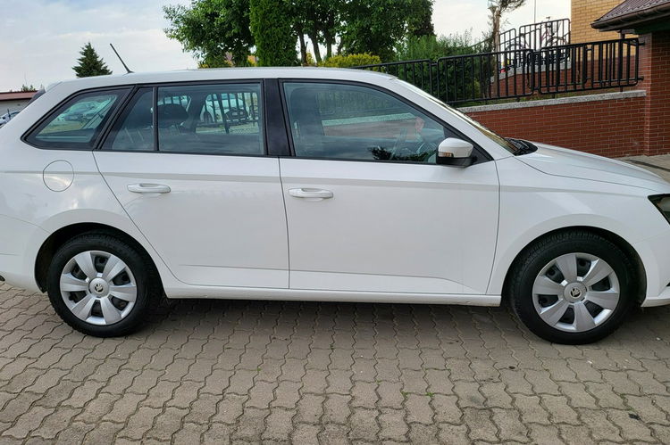 Skoda Fabia 2021 Tylko Salon Polska 1Właściciel GWARANCJA BEZWYPADKOWY zdjęcie 15