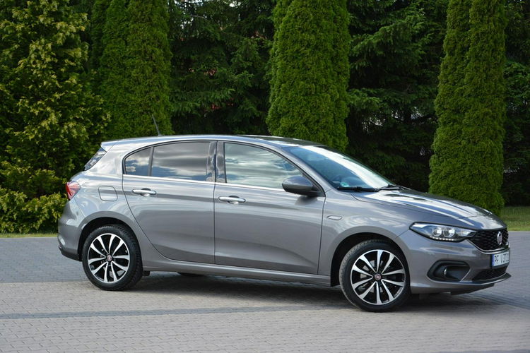 Fiat Tipo 21 tys km Przebiegu Duża Navi Kamera Ledy Parktronic Alu 17 zdjęcie 12