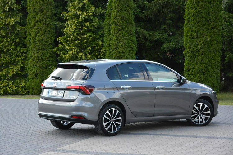 Fiat Tipo 21 tys km Przebiegu Duża Navi Kamera Ledy Parktronic Alu 17 zdjęcie 14