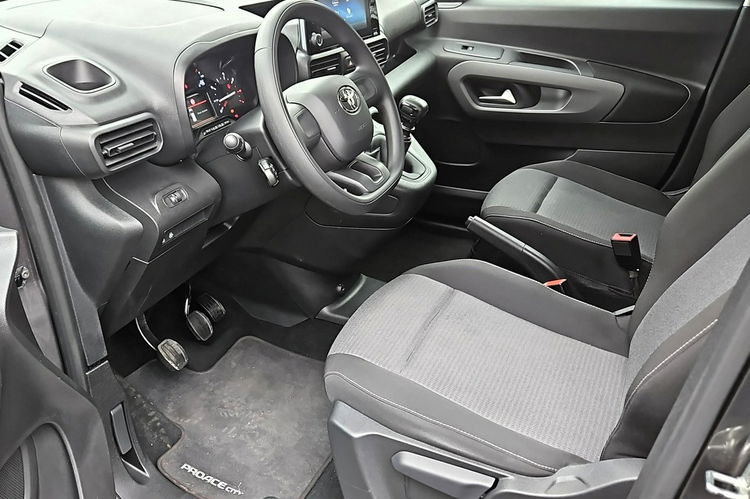 Toyota Proace City Verso 1.5 D4D 102KM LONG BUSINESS 7 Osobowy, salon Polska, FV23% zdjęcie 10