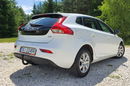 Volvo V40 2.0 D2 120KM # Momentum # Navi # Climatronic # Skóra # BIAŁY zdjęcie 2