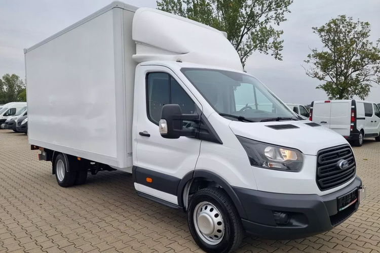 Ford Transit Kontener 8 ePAL 89999zł NETTO 2.0 TdCi/131KM zdjęcie 2