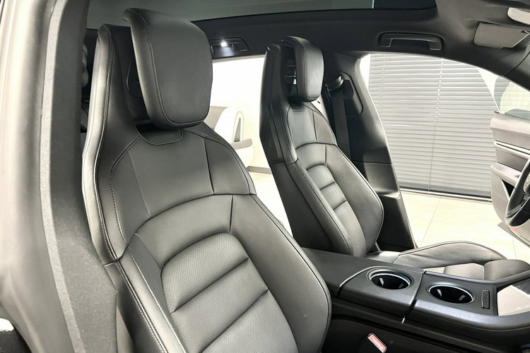 Porsche Taycan 476KM SPORT TURISMO Performance Plus 93.4 kWh Alu 20 Turbo AppleCar zdjęcie 21