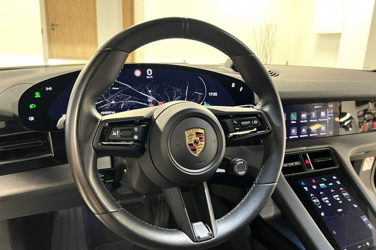 Porsche Taycan 476KM SPORT TURISMO Performance Plus 93.4 kWh Alu 20 Turbo AppleCar zdjęcie 35