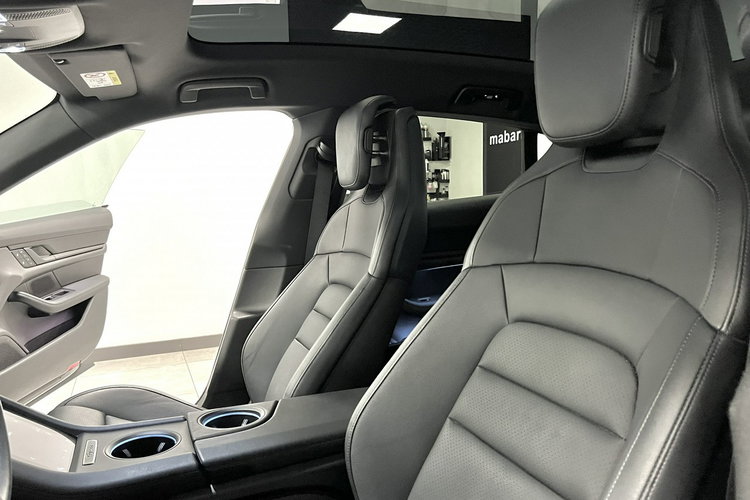 Porsche Taycan 476KM SPORT TURISMO Performance Plus 93.4 kWh Alu 20 Turbo AppleCar zdjęcie 37