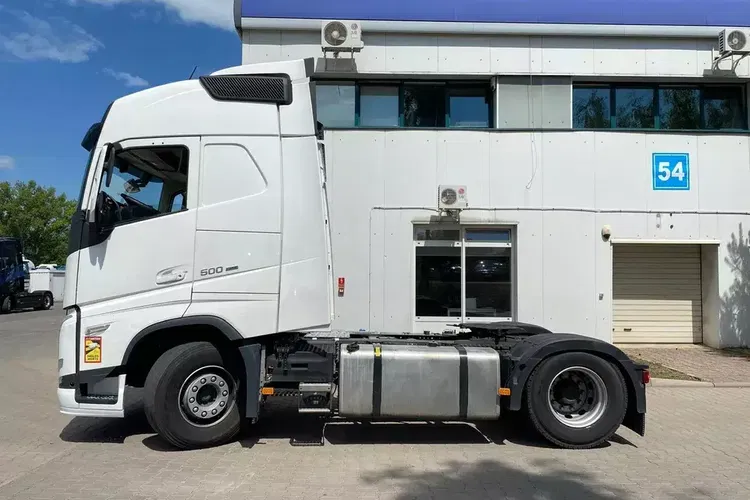 Volvo FH 500 Turbo Compound I-SAVE zdjęcie 9