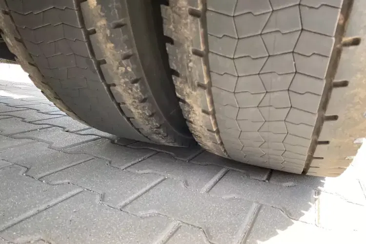 Volvo FH 500 Turbo Compound I-SAVE zdjęcie 11