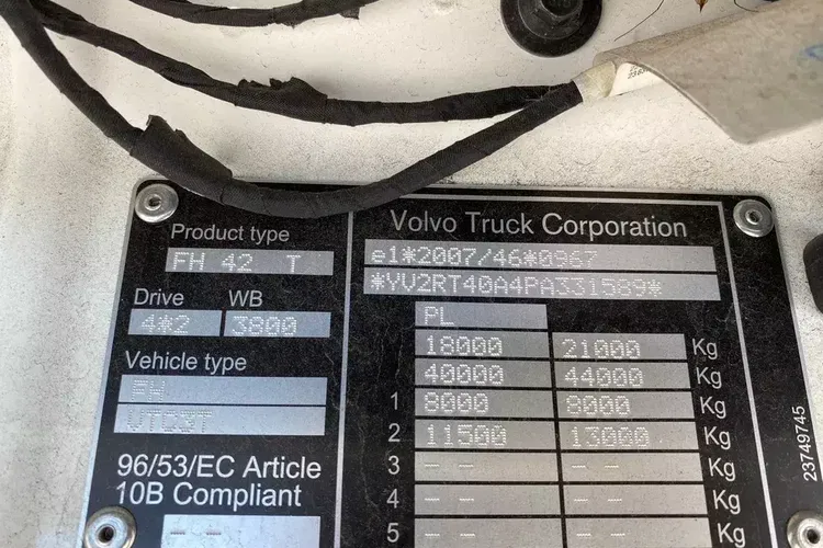 Volvo FH 500 Turbo Compound I-SAVE zdjęcie 3