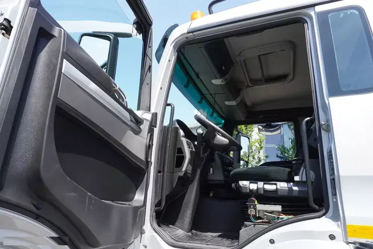MAN TGS 41.480 8×8 E6/ Kipper HYVA / ładowność 26.2 t / pojemność 25 m3 zdjęcie 10