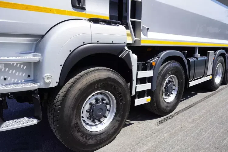 MAN TGS 41.480 8×8 E6/ Kipper HYVA / ładowność 26.2 t / pojemność 25 m3 zdjęcie 22