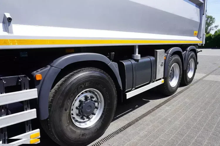 MAN TGS 41.480 8×8 E6/ Kipper HYVA / ładowność 26.2 t / pojemność 25 m3 zdjęcie 24