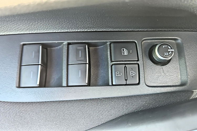 Toyota Corolla 1.5 VVTi 125KM COMFORT, salon Polska, gwarancja, FV23% zdjęcie 20