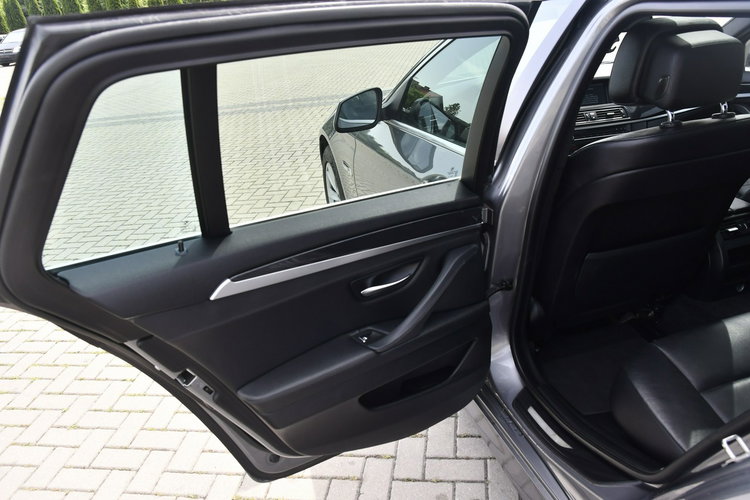 BMW 520 2.0D Skóry, Duża Navi, Podg.Fot.Panorama Dach.Ledy zdjęcie 16