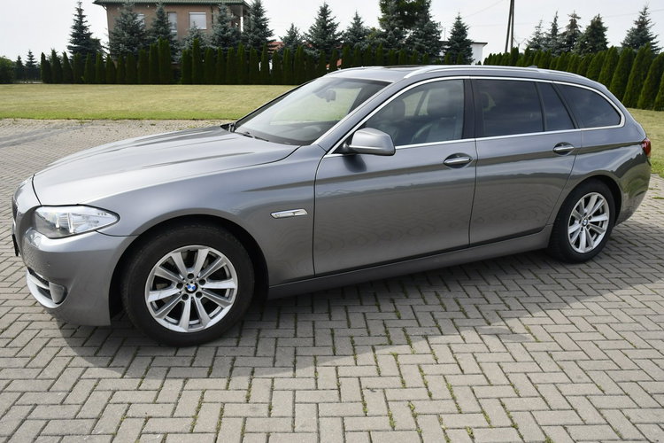 BMW 520 2.0D Skóry, Duża Navi, Podg.Fot.Panorama Dach.Ledy zdjęcie 5