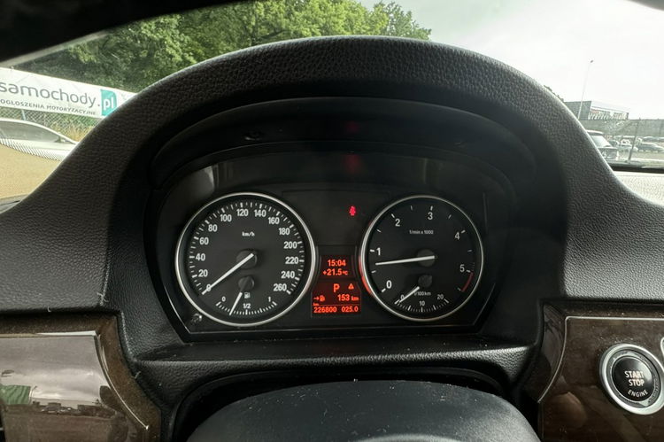 BMW 335 335D 269km M-pakiet automat skóry piękny nowe hamulce brak wkładu fin zdjęcie 26