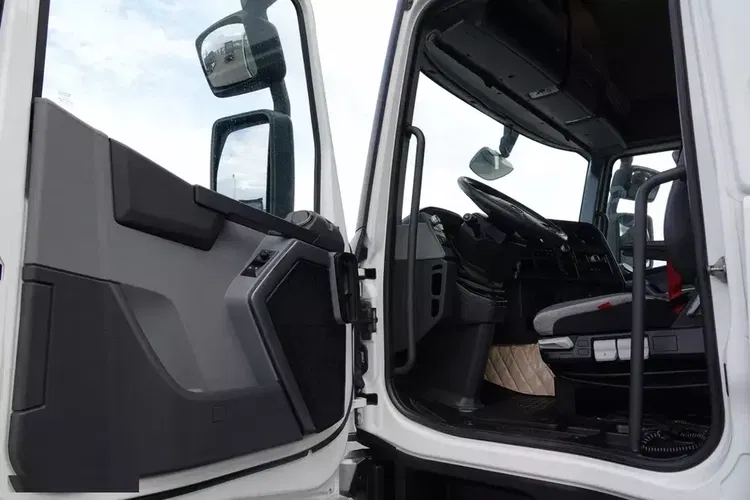 Renault T 460 / 6x2 / PUSHER / DMC: 69 TON / 3 osiowy zdjęcie 20