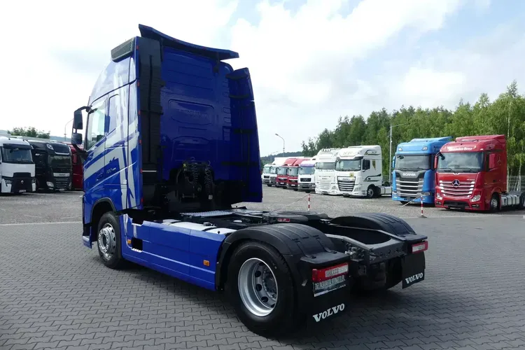 Volvo FH4 460 / EURO 6 / AUTOMAT / STANDARD / PEŁNE OSPOJLEROWANIE / zdjęcie 5