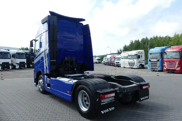 Volvo FH4 460 / EURO 6 / AUTOMAT / STANDARD / PEŁNE OSPOJLEROWANIE / zdjęcie 6