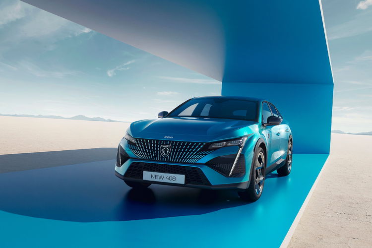 PEUGEOT 408 1.6 Plug-In Hybrid 180 GT EAT8 zdjęcie 1