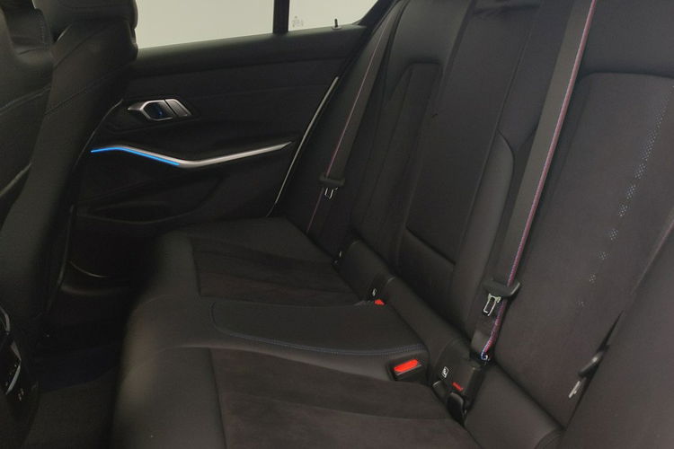 BMW Seria 3 320i M PRO, Podgrzewane Fotele Tempomat Dostęp Komfort Widescreen LEDy zdjęcie 18