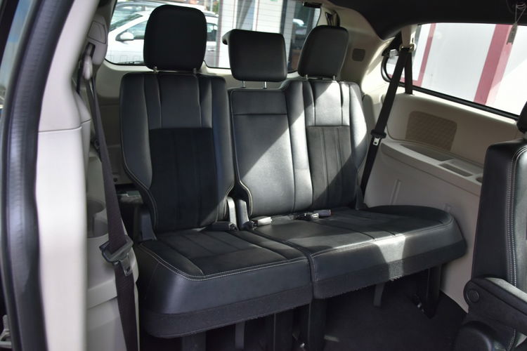 Dodge Grand Caravan GT 2018r. 7os. stow'n'go Kamera Skóry Super Wersja zdjęcie 15