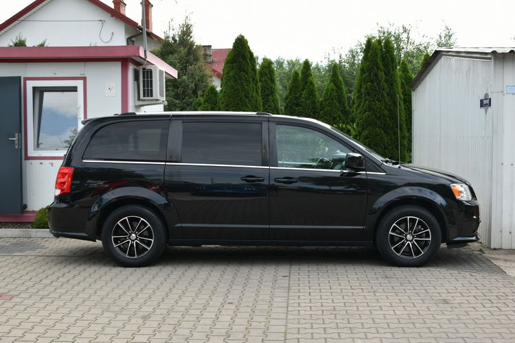 Dodge Grand Caravan GT 2018r. 7os. stow'n'go Kamera Skóry Super Wersja zdjęcie 6