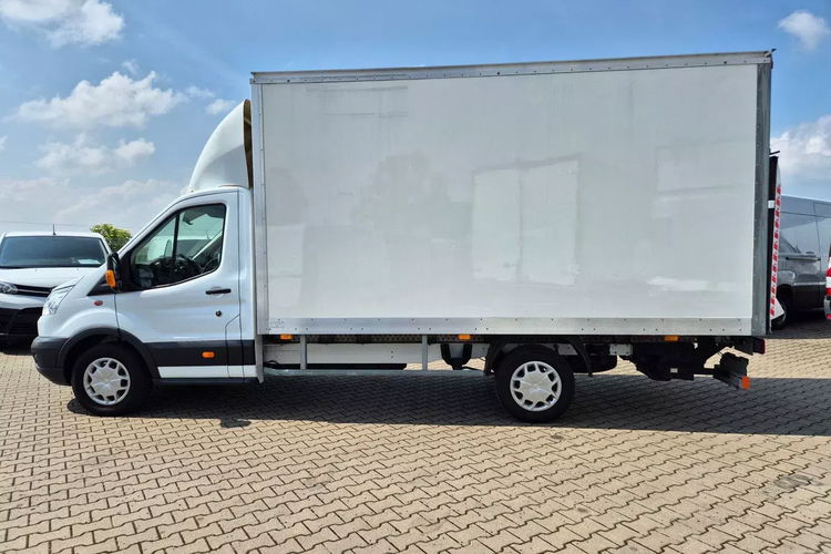 Ford Transit Kontener 8 ePAL 99999zł NETTO 2.0 TdCI/131KM zdjęcie 6