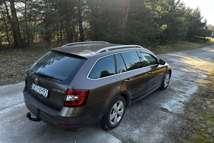 Skoda Octavia 2.0TDI 150KM Nawigacja Klimatronic Gwarancja Hak zdjęcie 6