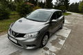 samochód osobowy Nissan zdjęcie 2