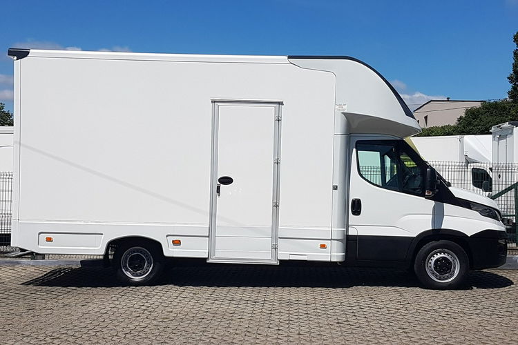 Iveco Daily KONTENER NISKOPODŁOGOWY 4.31x2.24x2.42 SKLEP FOODTRUCK KAMPER KLIMA zdjęcie 12