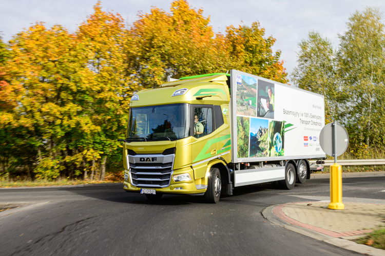 DAF XD450 FAN zdjęcie 2