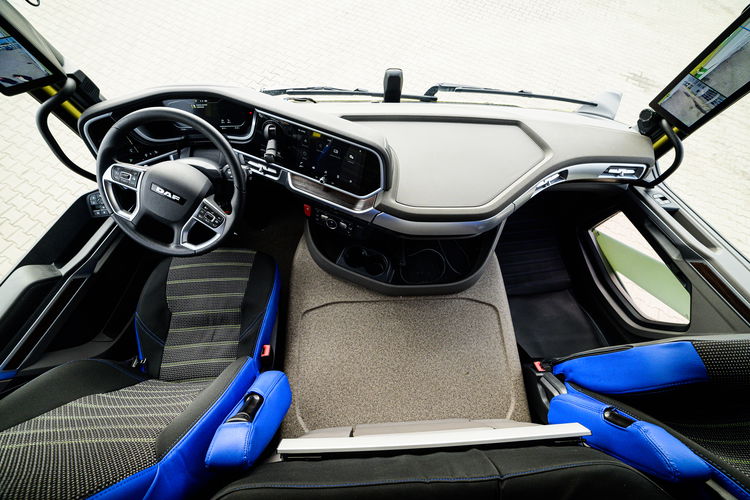 DAF XD450 FAN zdjęcie 8