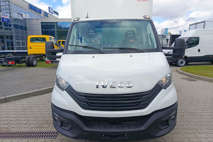 Iveco Daily 35S16H 3.0 zdjęcie 8