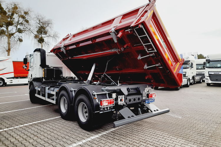 DAF XF370 FA zdjęcie 12